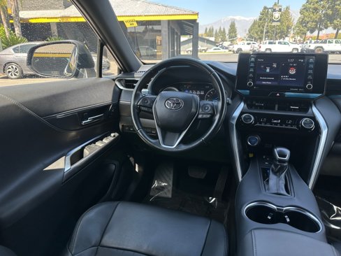 Used 2021 Toyota Venza XLE image 22