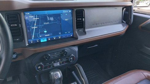 Used 2024 Ford Bronco Outer Banks image 24