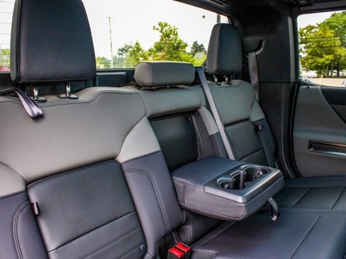 Used 2025 GMC Hummer EV 2X image 37