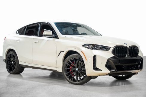 Used 2024 BMW X6 xDrive40i w/ M Sport Professional Package image 2
