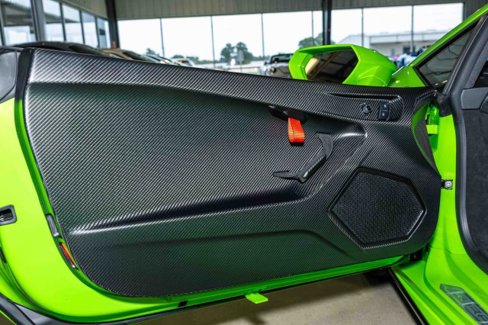 Used 2023 Lamborghini Huracan Tecnica image 15