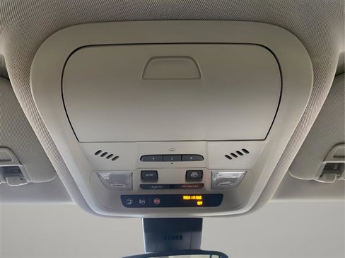Used 2019 GMC Terrain Denali w/ Advanced Safety Package image 16