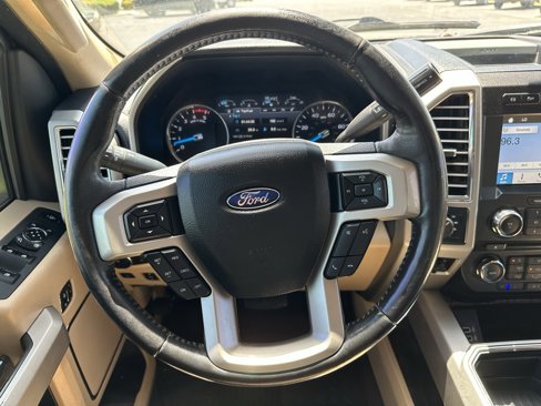 Used 2017 Ford F250 Lariat w/ Lariat Ultimate Package image 19