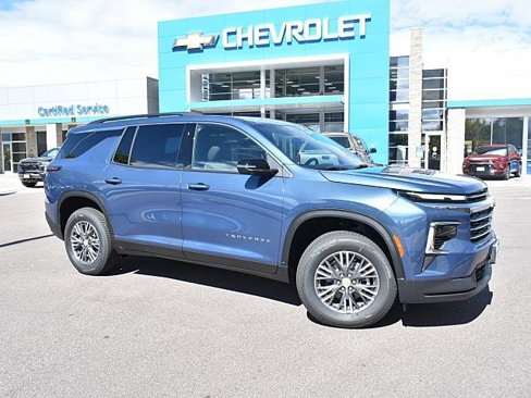 New 2026 Chevrolet Traverse LT w/ LPO, Floor Liner Package image 1