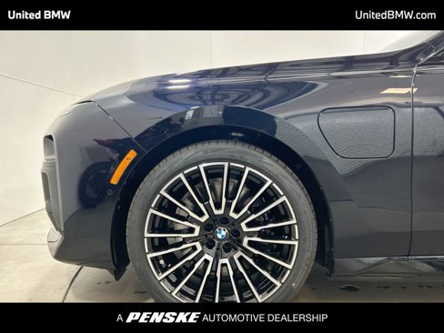 New 2026 BMW 750e xDrive w/ Executive Package image 10