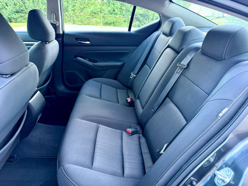 Used 2021 Nissan Altima 2.5 SV image 8