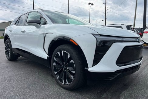 Used 2024 Chevrolet Blazer EV RS image 10