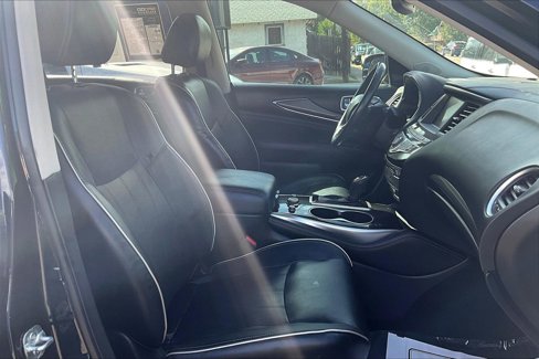 Used 2019 INFINITI QX60 Luxe w/ Essential Package image 7
