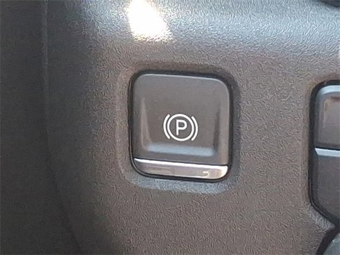 Used 2024 Chevrolet Silverado 3500 High Country w/ High Country Premium Package image 32