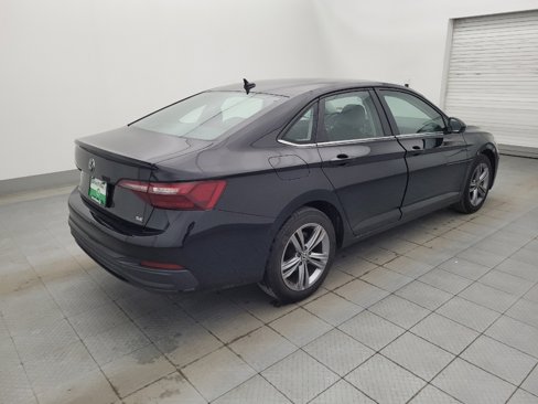 Used 2024 Volkswagen Jetta SE image 9