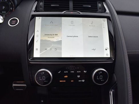 New 2024 Jaguar E-PACE R-Dynamic SE image 20