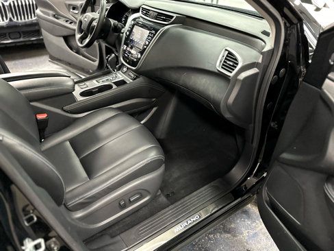 Used 2023 Nissan Murano SV image 30