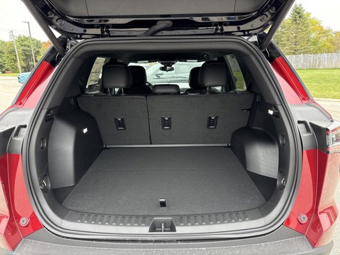 New 2026 Chevrolet Equinox LT w/ Convenience Package II image 14