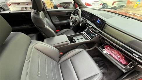 Used 2024 Hyundai Santa Fe Calligraphy image 18