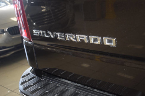 Used 2019 Chevrolet Silverado 1500 LTZ w/ LTZ Premium Package image 26