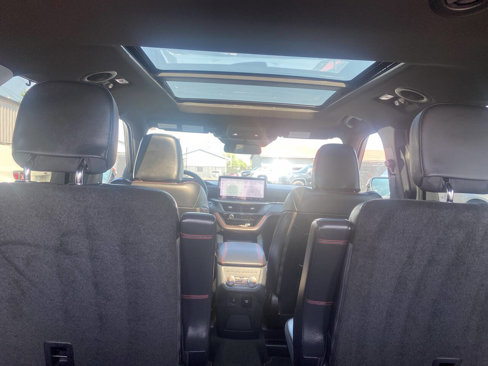 Used 2025 Ford Explorer ST image 17