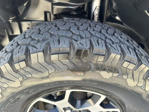 Used 2018 Jeep Wrangler Unlimited Rubicon image 15