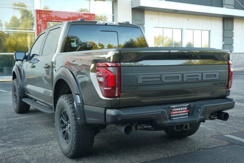 Used 2025 Ford F150 Raptor image 9