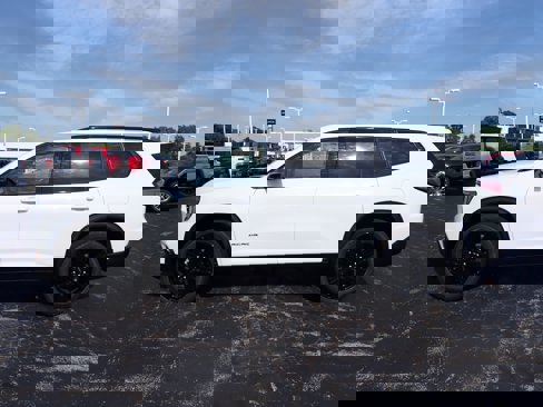 New 2026 GMC Acadia Elevation w/ Black Edition image 4