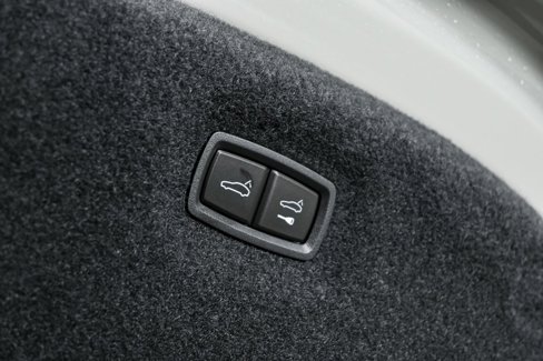 New 2025 Porsche Taycan 4S image 31