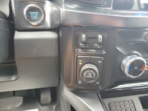 New 2026 Ford F250 4x4 Crew Cab Super Duty image 12