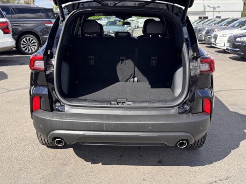 Used 2025 Ford Escape ST-Line w/ Tech Pack #1 image 10