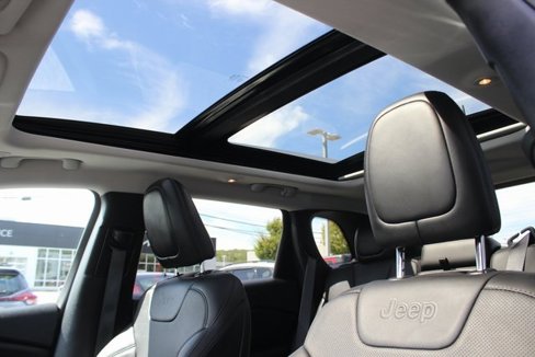 Used 2021 Jeep Cherokee Limited image 20