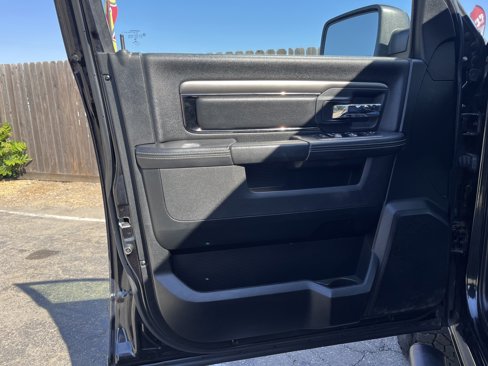 Used 2018 RAM 1500 Sport w/ Sport Premium Group image 9
