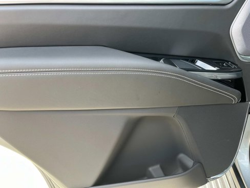 New 2025 Cadillac Escalade Sport Platinum w/ LPO, ONYX Package image 21