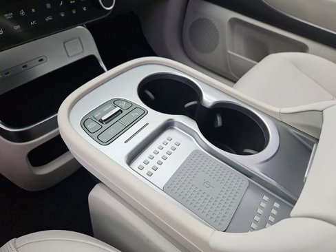 New 2026 Hyundai Ioniq 9 SEL image 10