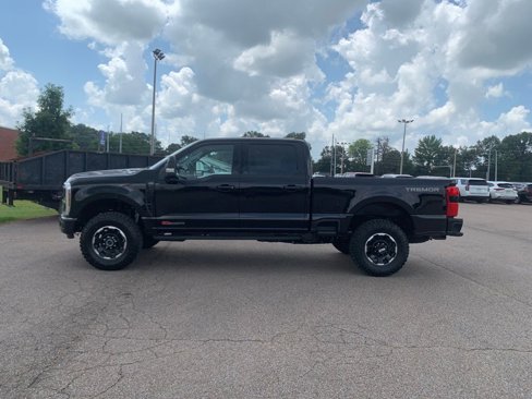 New 2025 Ford F250 Lariat w/ Lariat Ultimate Package image 4