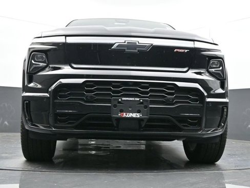 New 2025 Chevrolet Silverado EV RST image 41