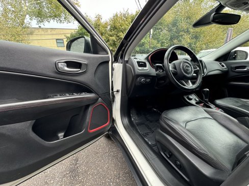 Used 2019 Jeep Compass Trailhawk w/ Leather Interior Group image 15
