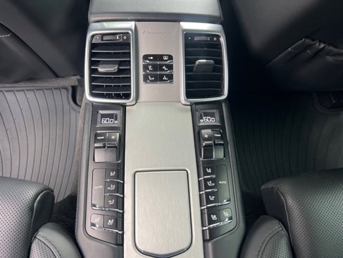 Used 2012 Porsche Panamera Turbo image 25