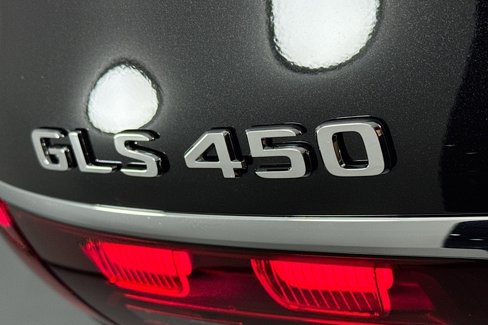 New 2026 Mercedes-Benz GLS 450 4MATIC image 9
