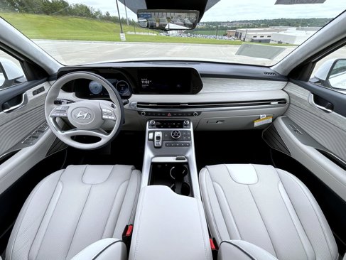 New 2025 Hyundai Palisade Calligraphy image 14