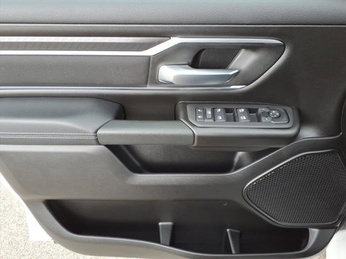 Used 2025 RAM 1500 Big Horn image 9