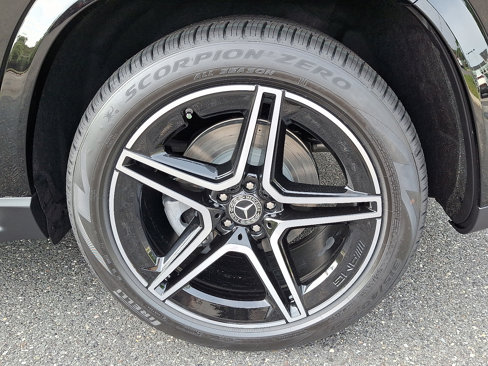 New 2026 Mercedes-Benz GLS 450 4MATIC image 5