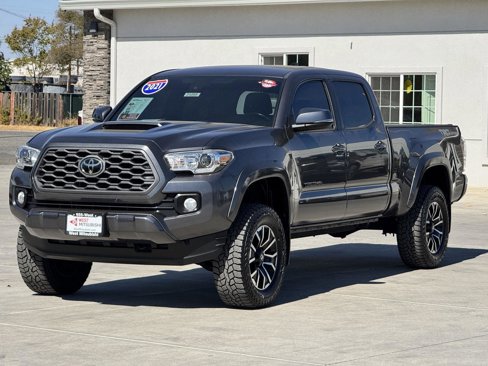 Used 2021 Toyota Tacoma TRD Sport image 1