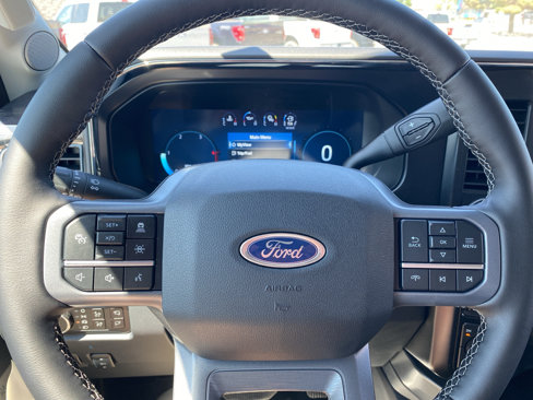 New 2025 Ford F350 4x4 Crew Cab Super Duty image 12