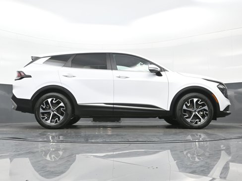Used 2023 Kia Sportage EX image 30