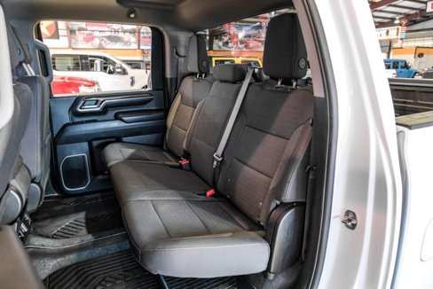 Used 2024 Chevrolet Silverado 2500 LT image 34