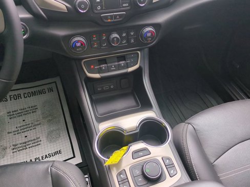 Used 2023 GMC Terrain Denali w/ LPO, Floor Liner Package image 18