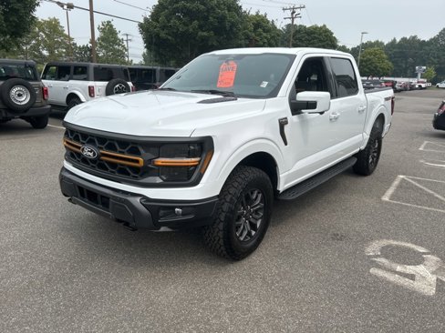 Used 2025 Ford F150 Tremor w/ Equipment Group 402A High image 3