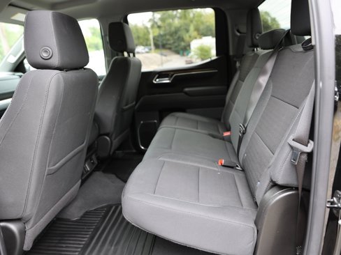 Certified 2025 Chevrolet Silverado 1500 LT image 23