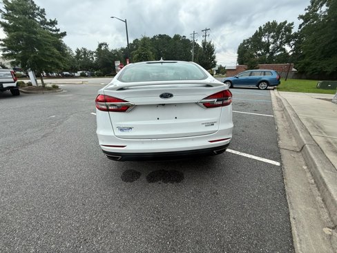 Used 2020 Ford Fusion Titanium image 7