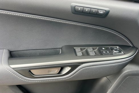 Certified 2025 Lexus NX 350h AWD w/ Premium Package image 11