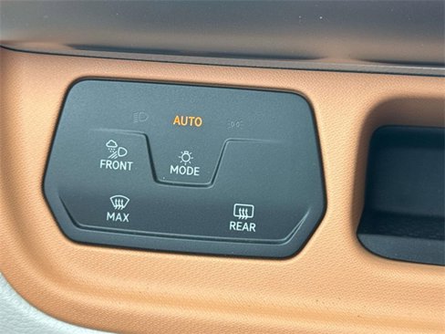 New 2025 Volkswagen ID. Buzz Pro S Plus image 22