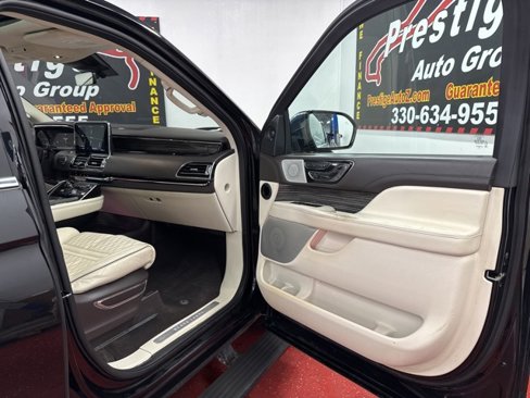 Used 2020 Lincoln Navigator L Black Label image 43