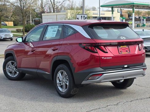 Certified 2025 Hyundai Tucson SE image 22